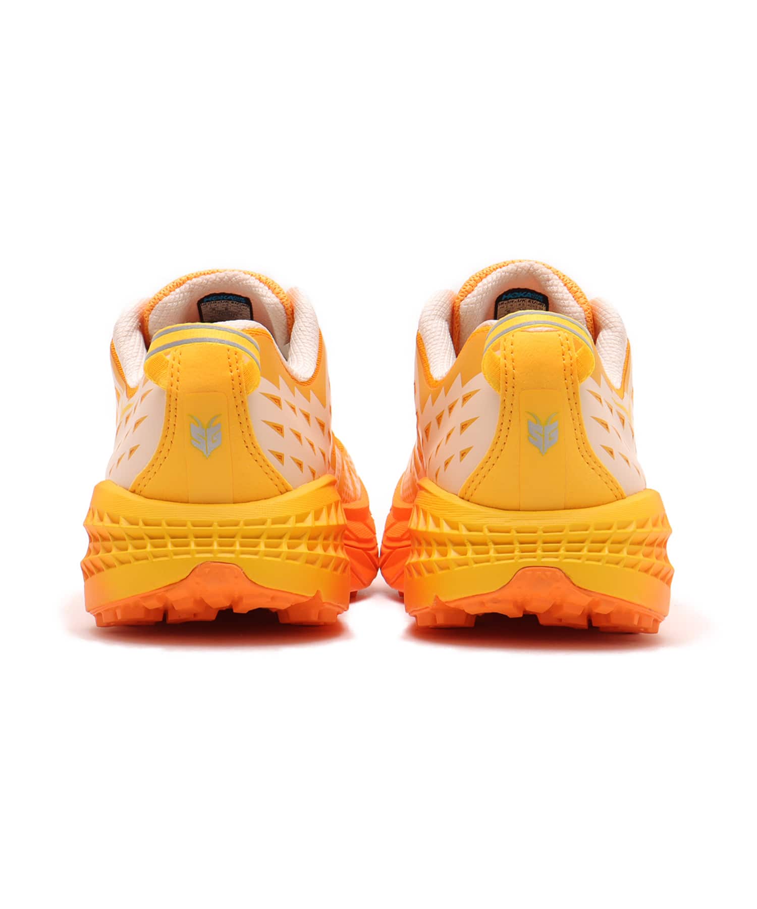 HOKA SPEEDGOAT 2 DAWN LIGHT / SUN CORAL（ホカ スピードゴート 2