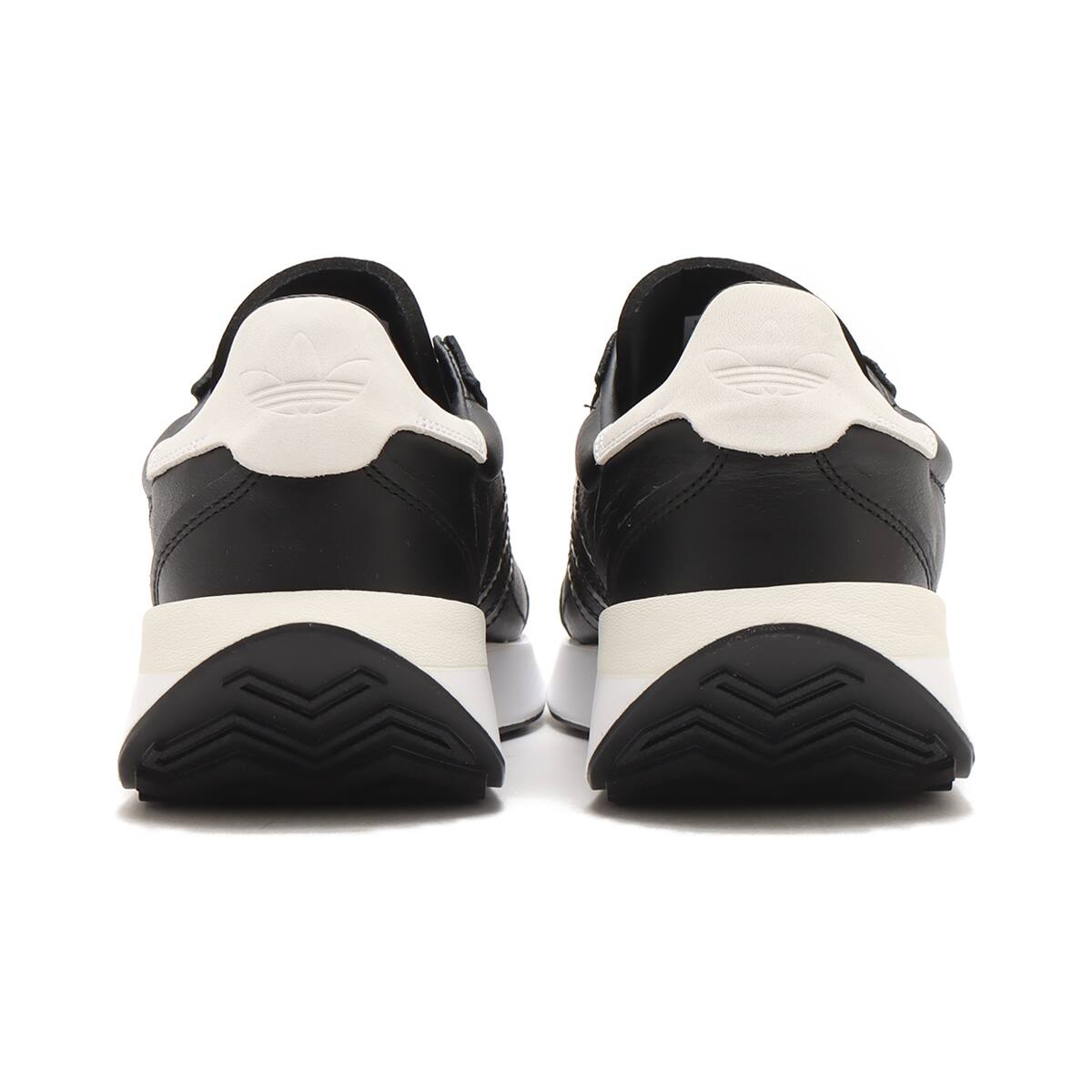 adidas COUNTRY XLG COREBLACK/COREBLACK/FOOTWEAR WHITE 23FW-I