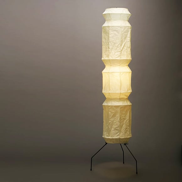 Isamu Noguchi Light Sculpture AKARI UF4-L6 / Super Normal Objects