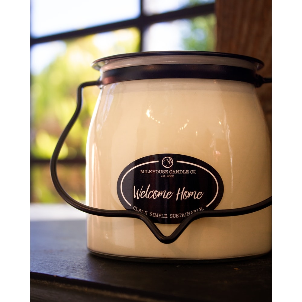 Classic Scent Milkhouse Candle in Springfield MO - Jerome H