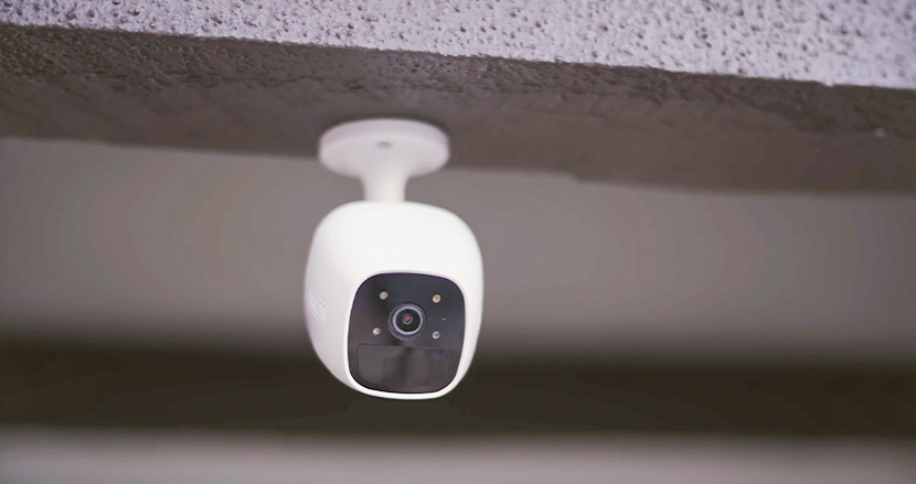 自宅用監視カメラ」の進化が凄まじい件。完全ワイヤレスだから工事不要