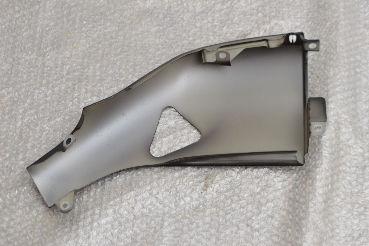 納車即外し ハイエース 純正ガッツミラー・コーナーパネル カラー070