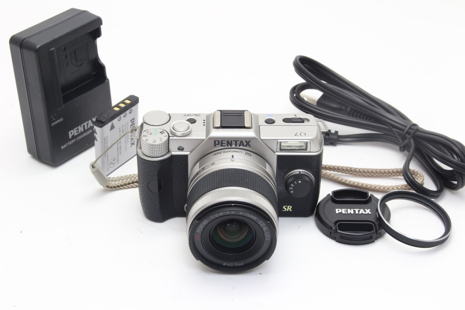 A+ (美品) PENTAX ペンタックス Q7 シルバー 02 STANDARD ZOOM
