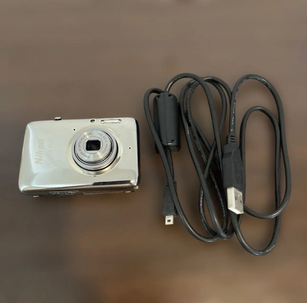 Nikon coolpix S02 ミラーシルバー デジカメ 2723 ニコン COOLPIX S02