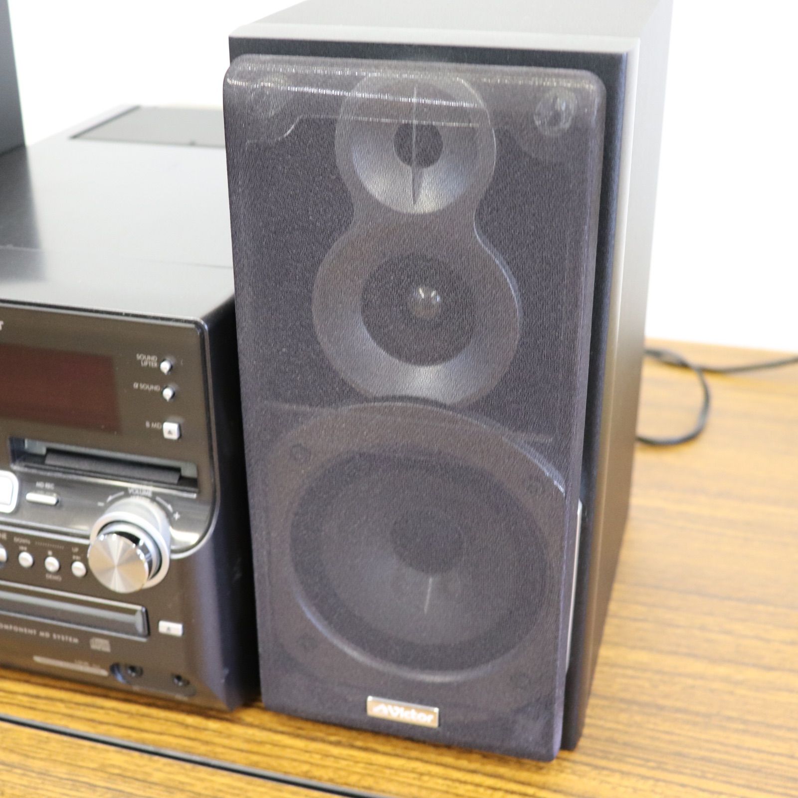 美品】Victor ビクター CD/MDコンポ CA-UXW500-B スピーカー 黒