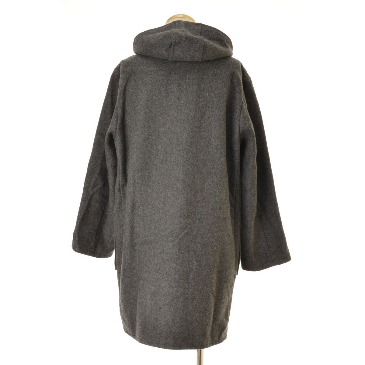 モンゴメリー ダッフルコート 希少カラー 入手困難 イングランド製