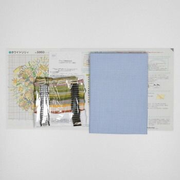 ししゅうキット 人気 5993(ブルー) クッション ホワイトリリィ