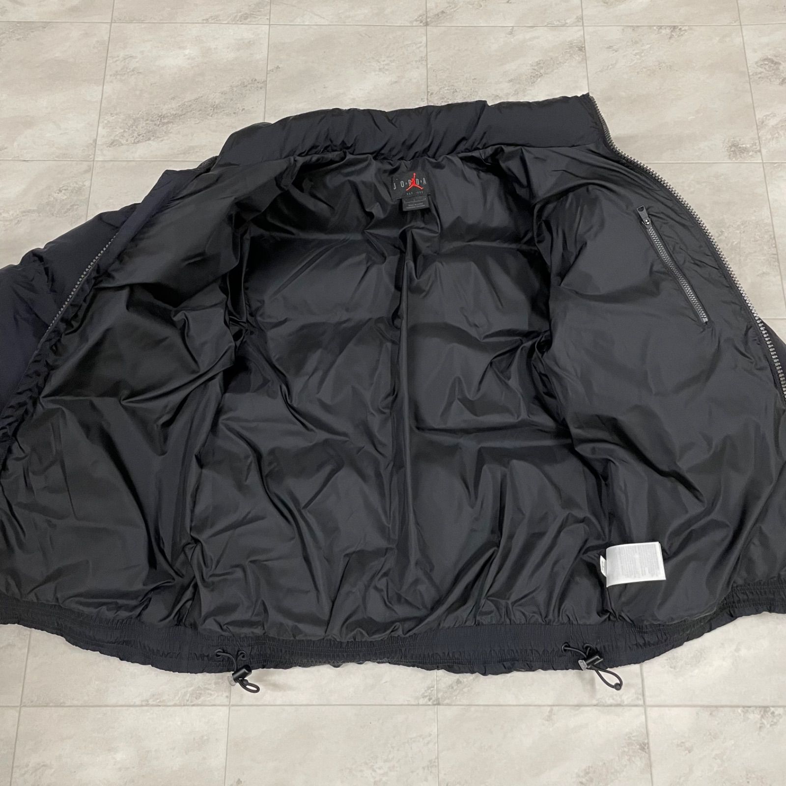 ◾︎ NIKE JORDAN エアジョーダン ダウンジャケット ブラック Sサイズ