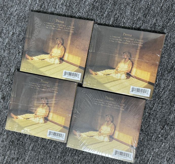 新品未開封 藤井風 直筆サイン入り Prema USAストア限定盤 - メルカリ