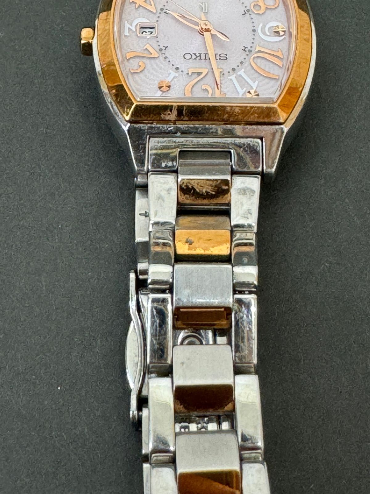 SEIKO 腕時計 1B22-0BB0 電波ソーラー ルキア LUKIA トノー型