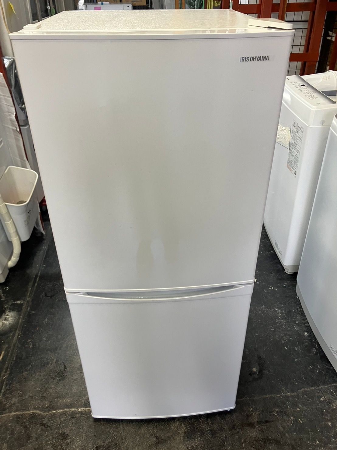 中古】大阪引取限定 IRIS OHYAMA 冷蔵庫 IRSD-14A-W 142L - メルカリ