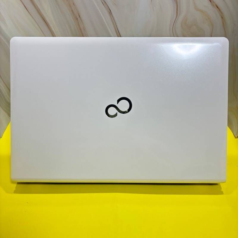 Core i3ノートパソコン【SALE‼】美品✨SSD爆速✨ windows11✨オフィス