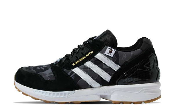 A BATHING APE × UNDEFEATED × adidas ZX8000 