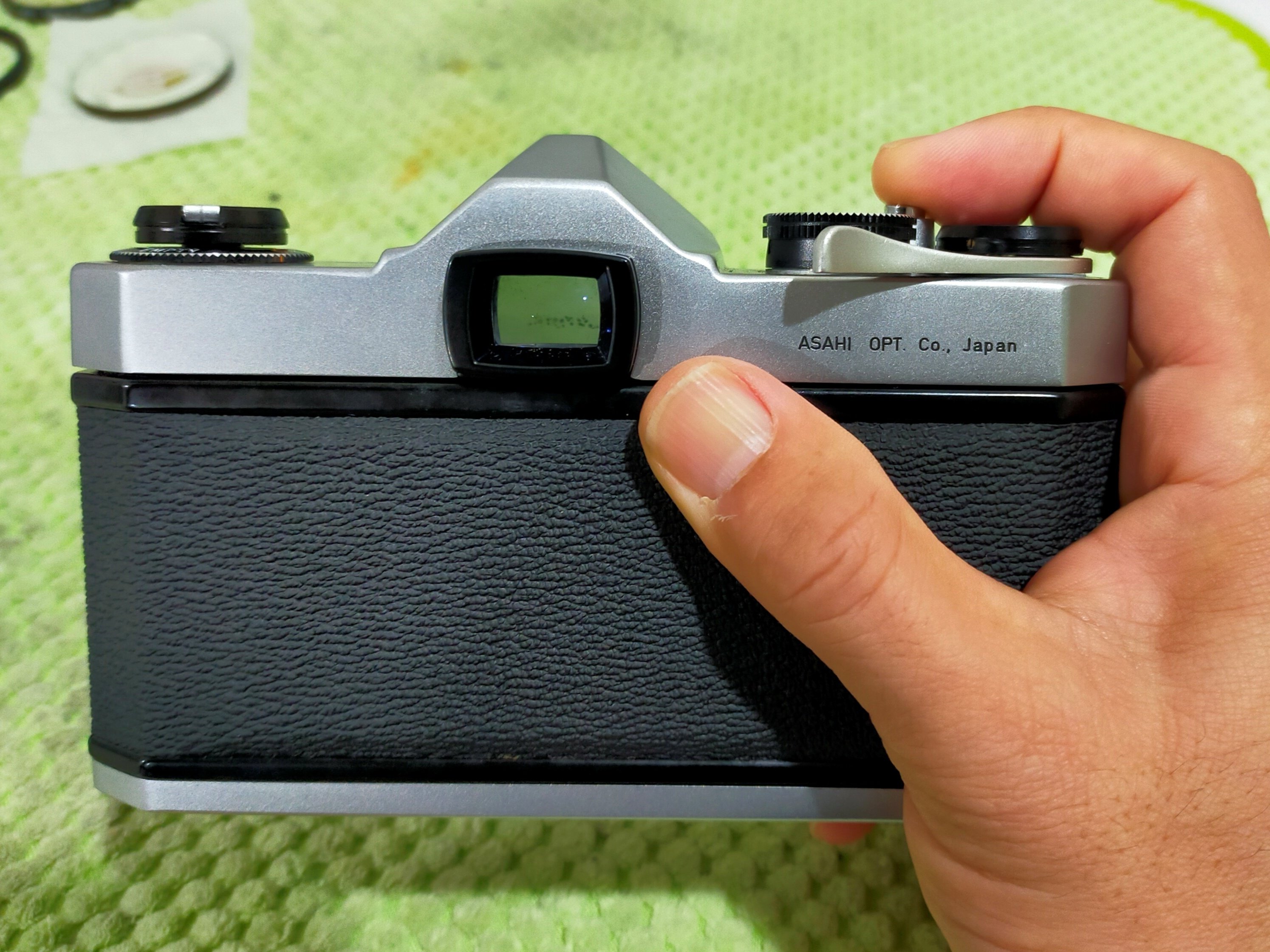 一眼レフの検品方法（ペンタックス SP）｜フィルムカメラ修理のアクア