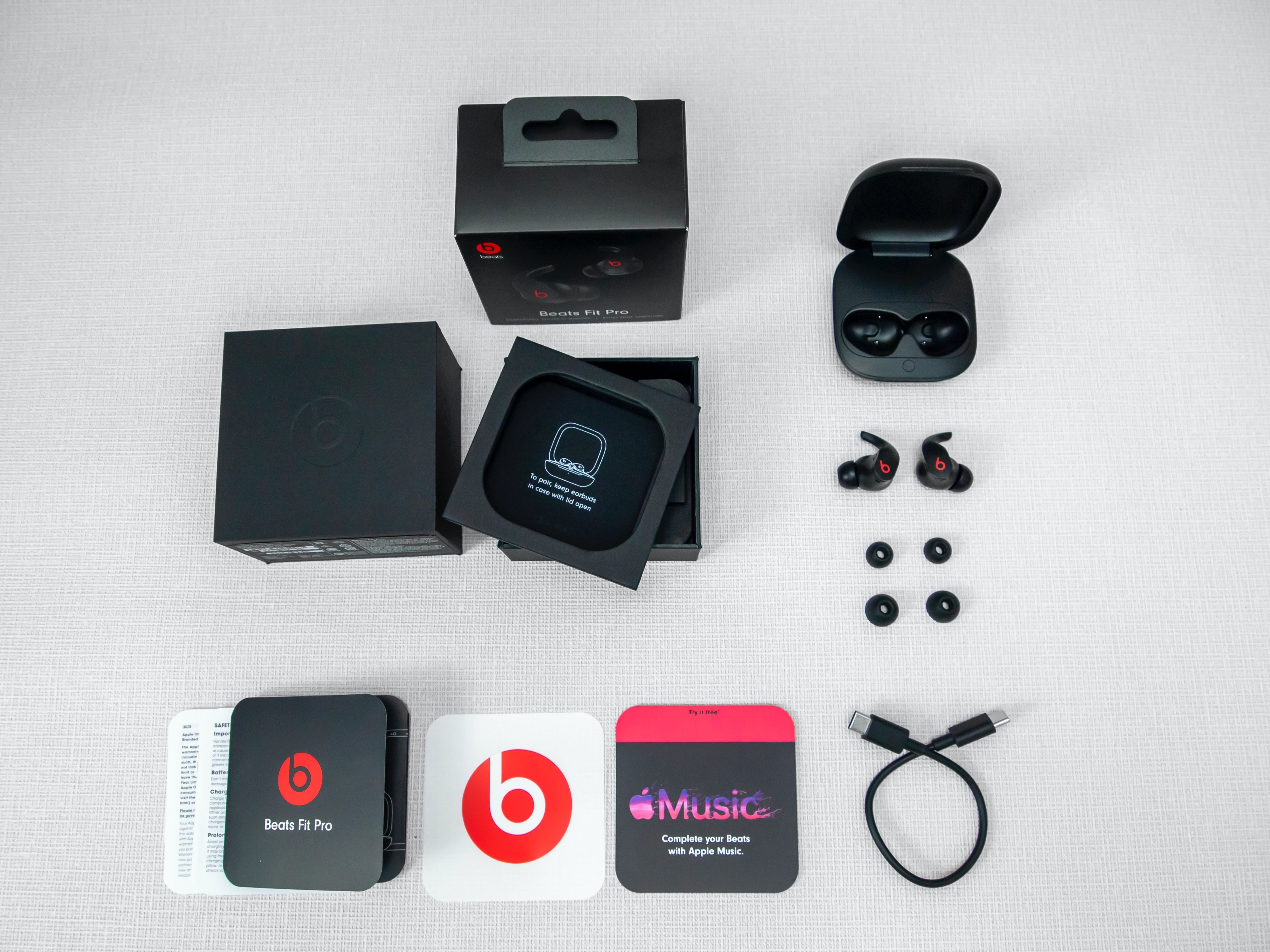 ついに日本に来た！Beats Fit Proの実力やいかに！｜有限会社キットカット