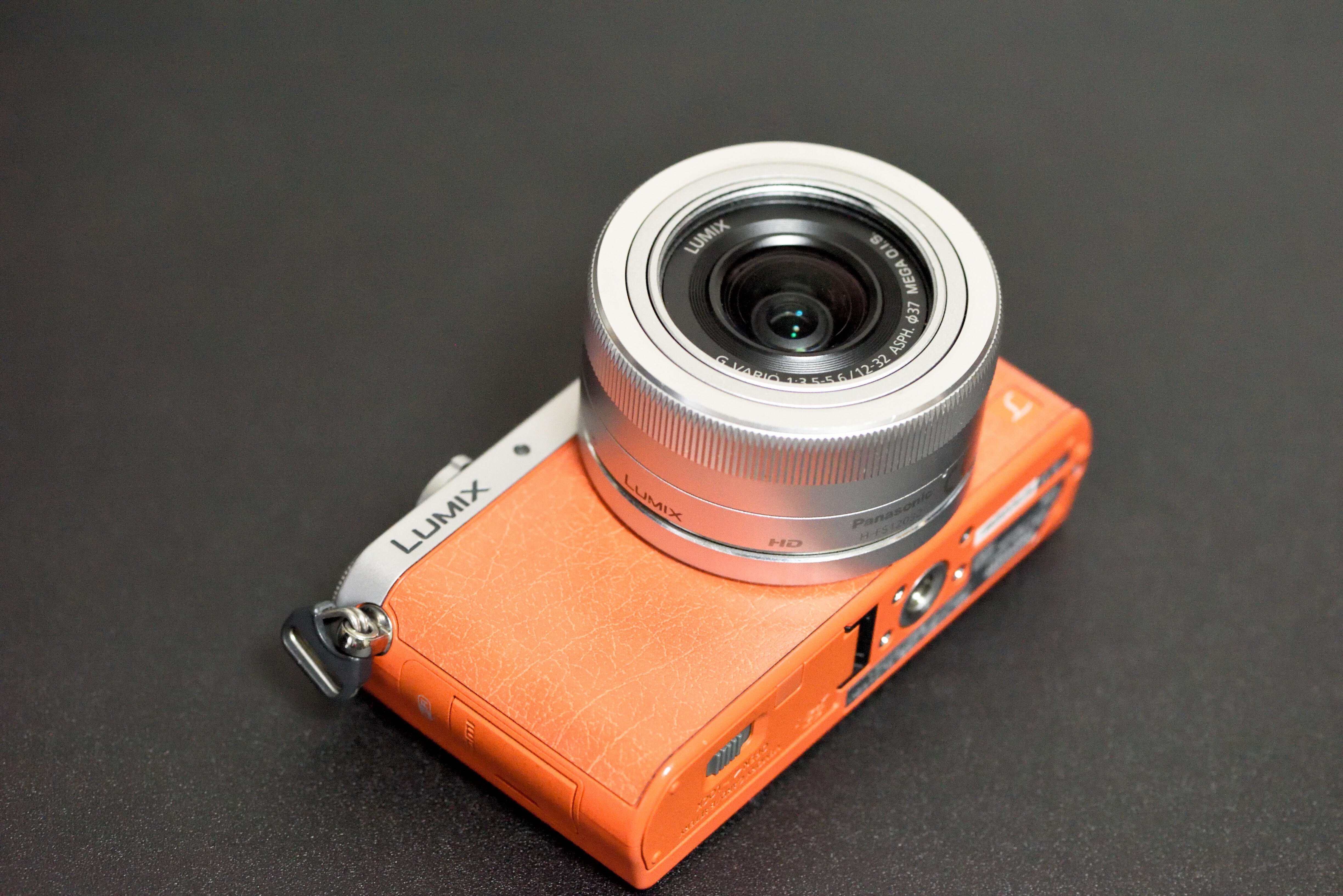 LUMIX GX1 12-32mm ズームレンズセットLUMIX GX1 12-32mm ズームレンズ