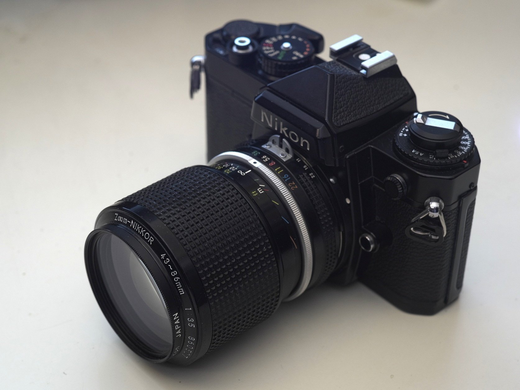 Nikon FE フィルム 一眼レフカメラ 55㎜と35～105㎜レンズなど一式