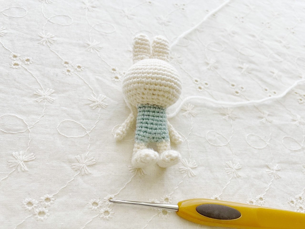 にんじんをかかえたうさぎができました｜オムニベリー / アミグルミ作家