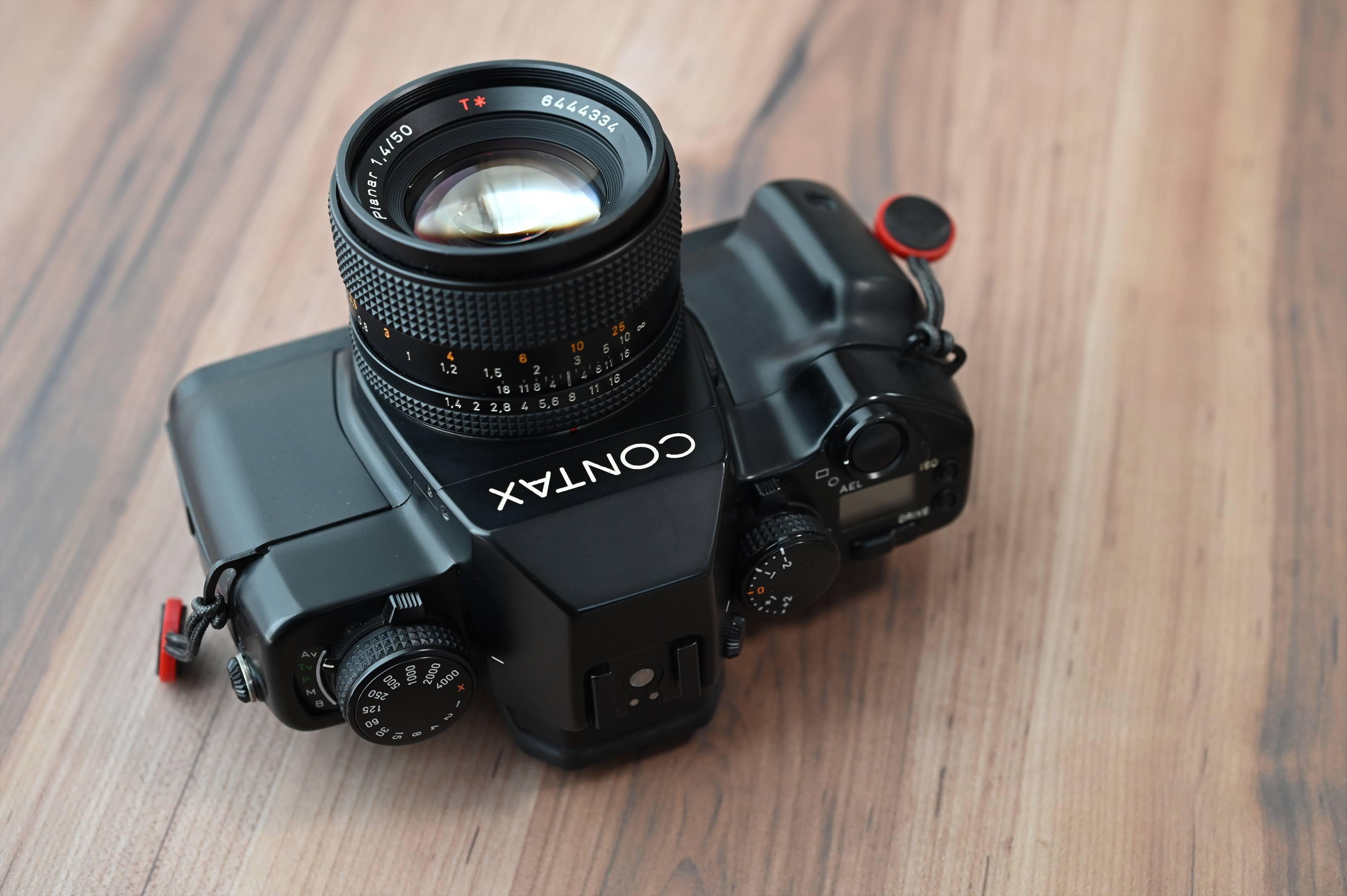 世界一美しい一眼レフ】CONTAX ST x PLANAR 50mmF1.4｜pepepe