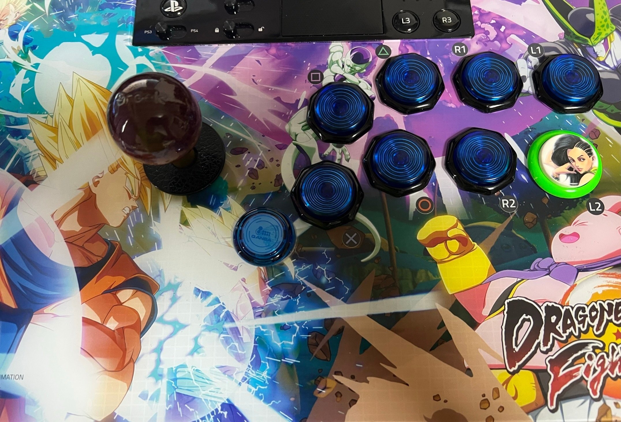 ボタンを増設するためにパンテラに穴をあけた話｜佐藤（sugarOsato）