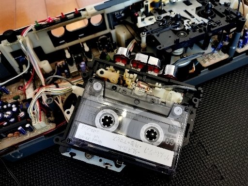 ラジカセを分解・修理して解ったこと～ヤフオクのメンテ済みはご用心