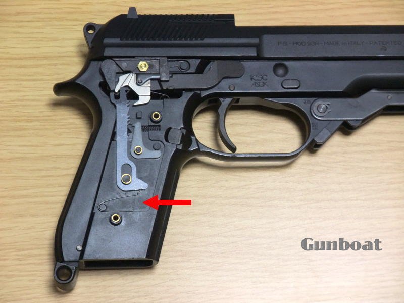 KSC ガスブローバック ベレッタ M93Rの変遷、見分け方などについて