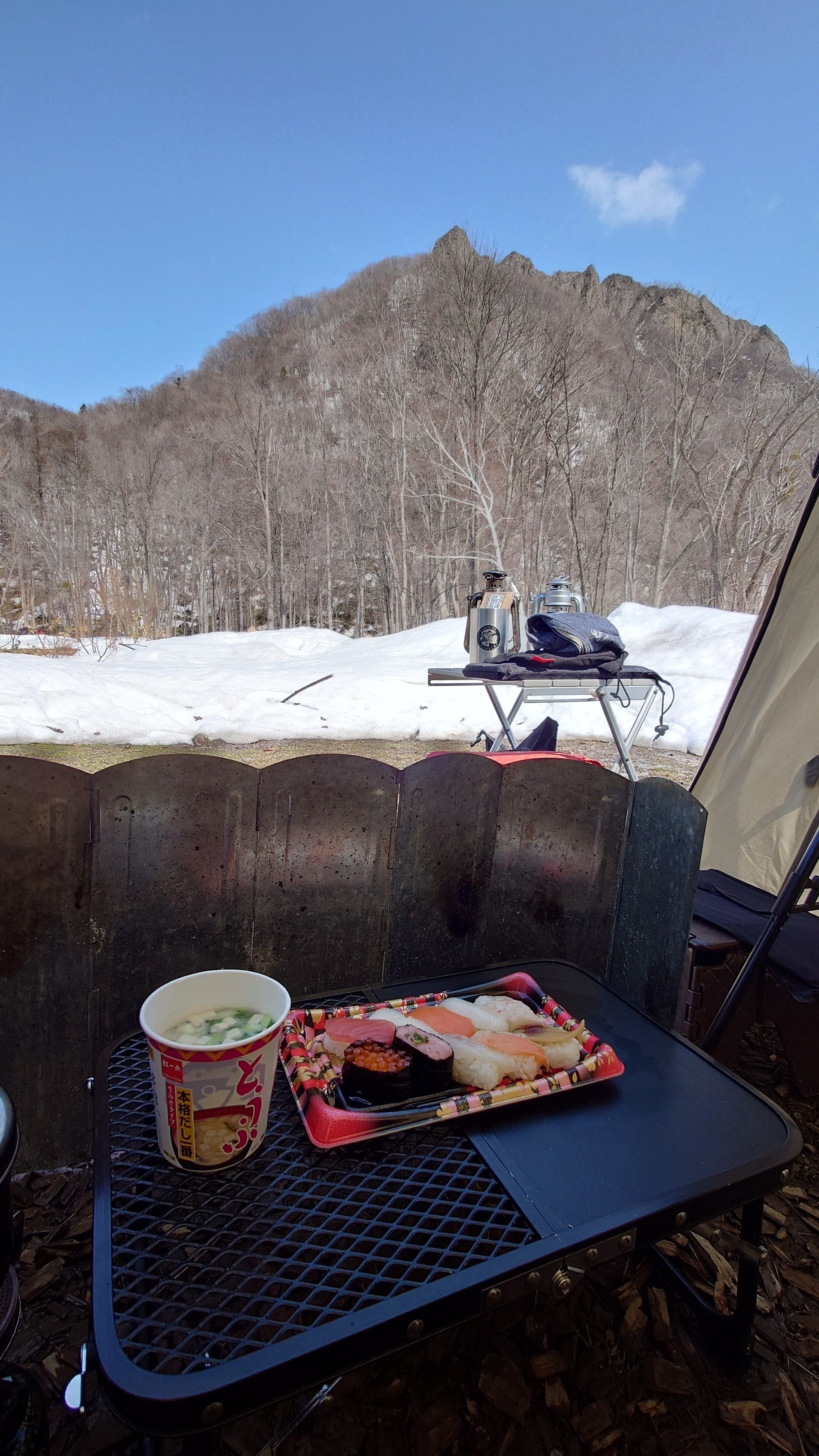 30回目のソロキャンプ☆2025.4八剣山ワイナリー焚き火キャンプ場｜うえこ