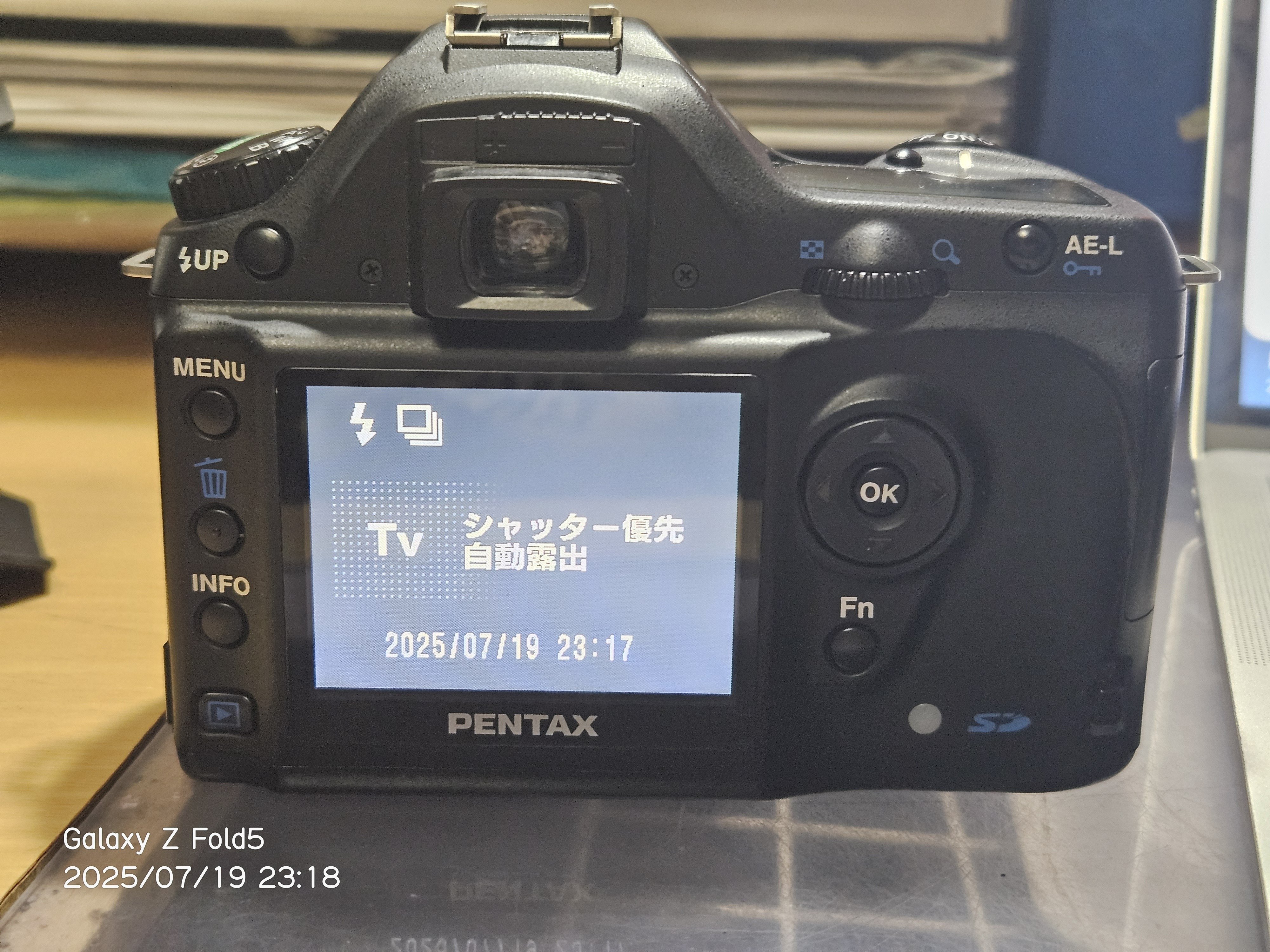 カメラレビュー＃1】 PENTAX *ist DL | CCDセンサーな一眼レフ！｜μ