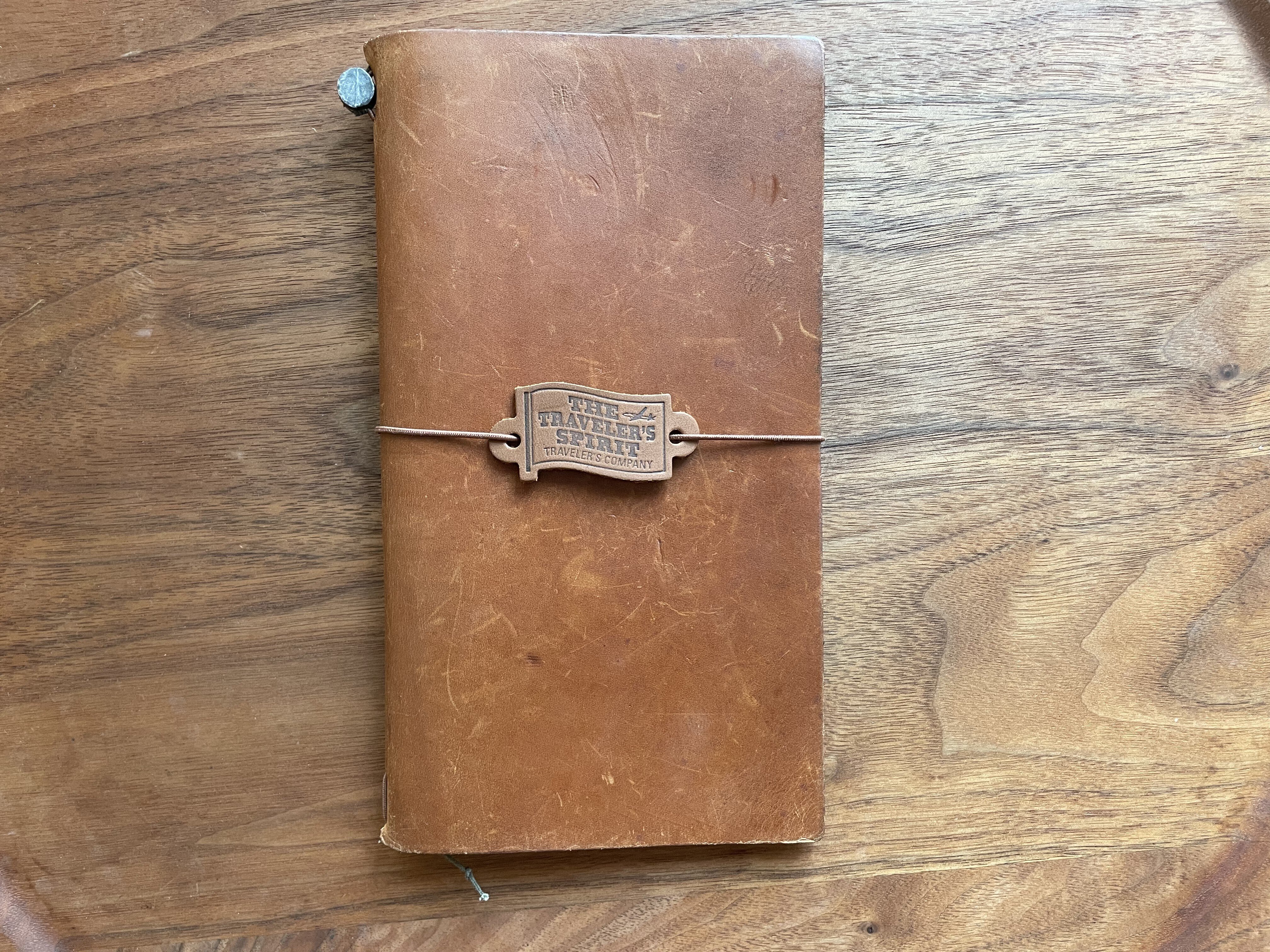 トラベラーズノート 2026ダイアリー購入特典のレザータグ｜Saori's Journal