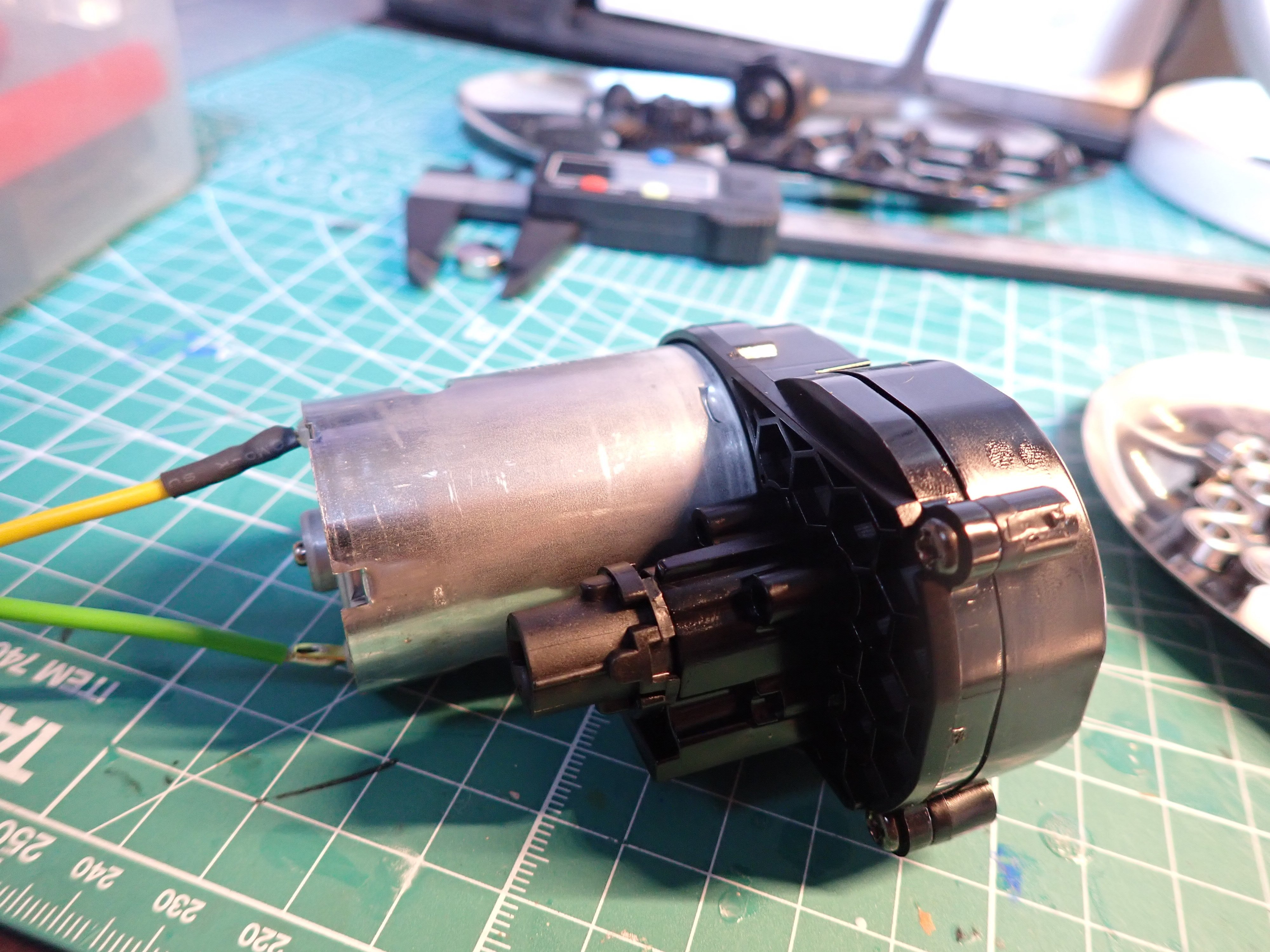 RC ミニクーパー（MB01）を作りました｜セるしうす