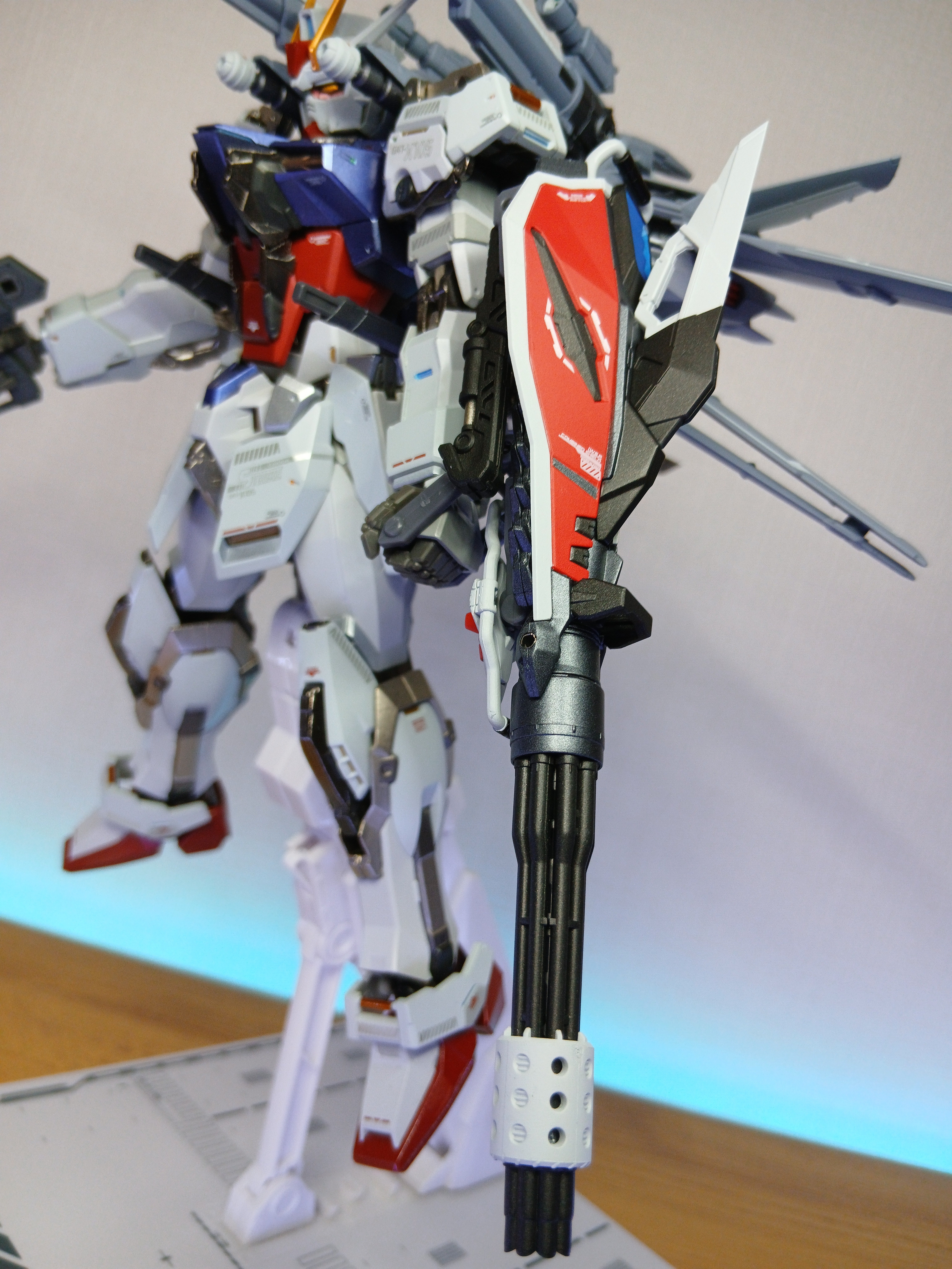 感想]METAL BUILD ストライクガンダム -ヘリオポリス ロールアウト Ver