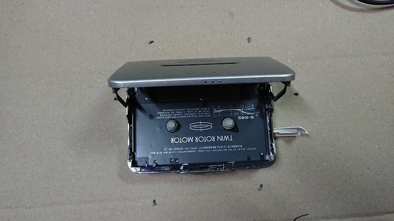 Panasonic カセットプレーヤー RQ-SX11を手に入れた（要修理）｜＼えそら／