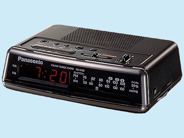 現在持っているラジオの一覧｜服部 弘一郎