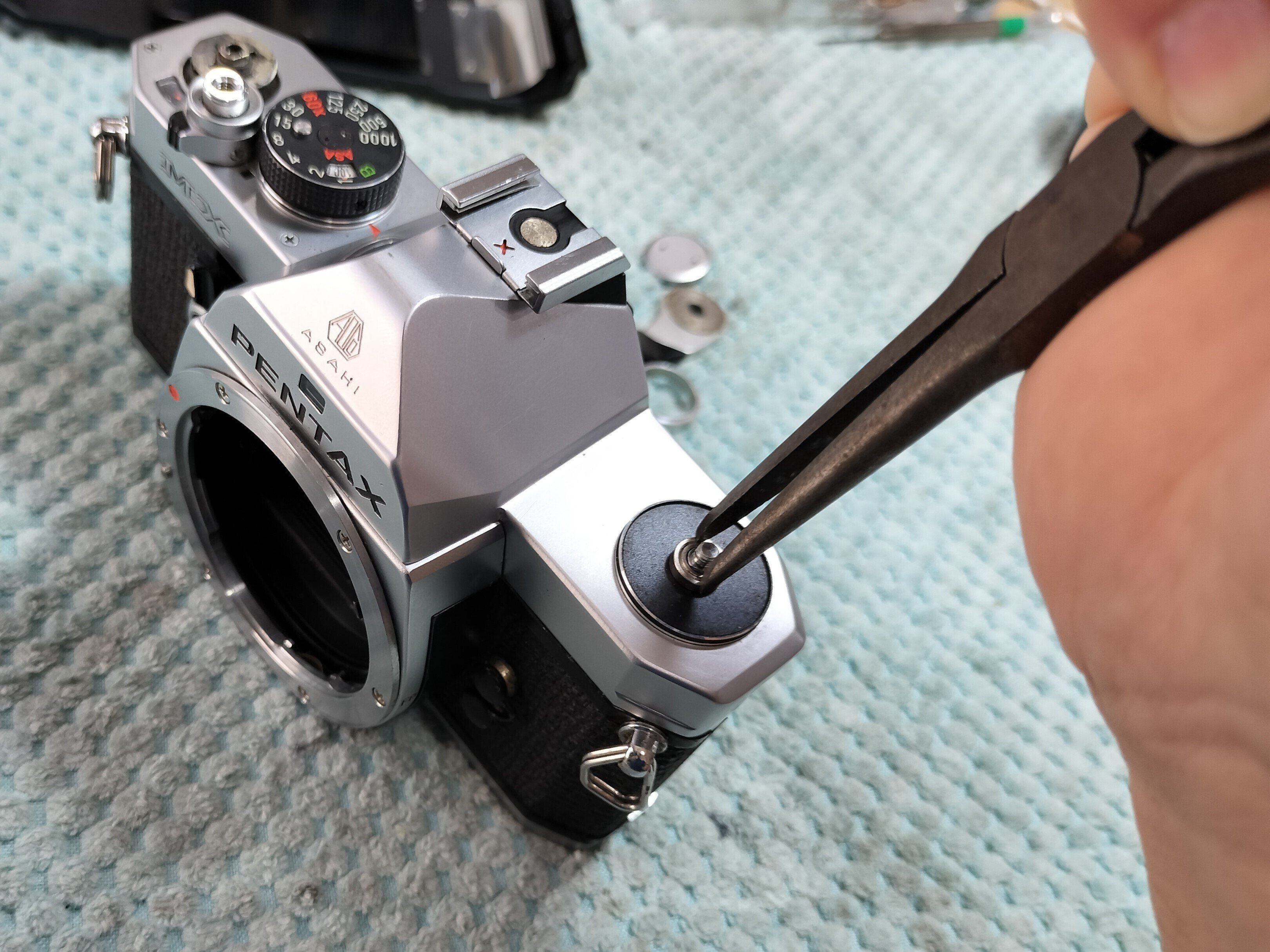 Pentax MXの分解｜フィルムカメラ修理のアクアカメラ