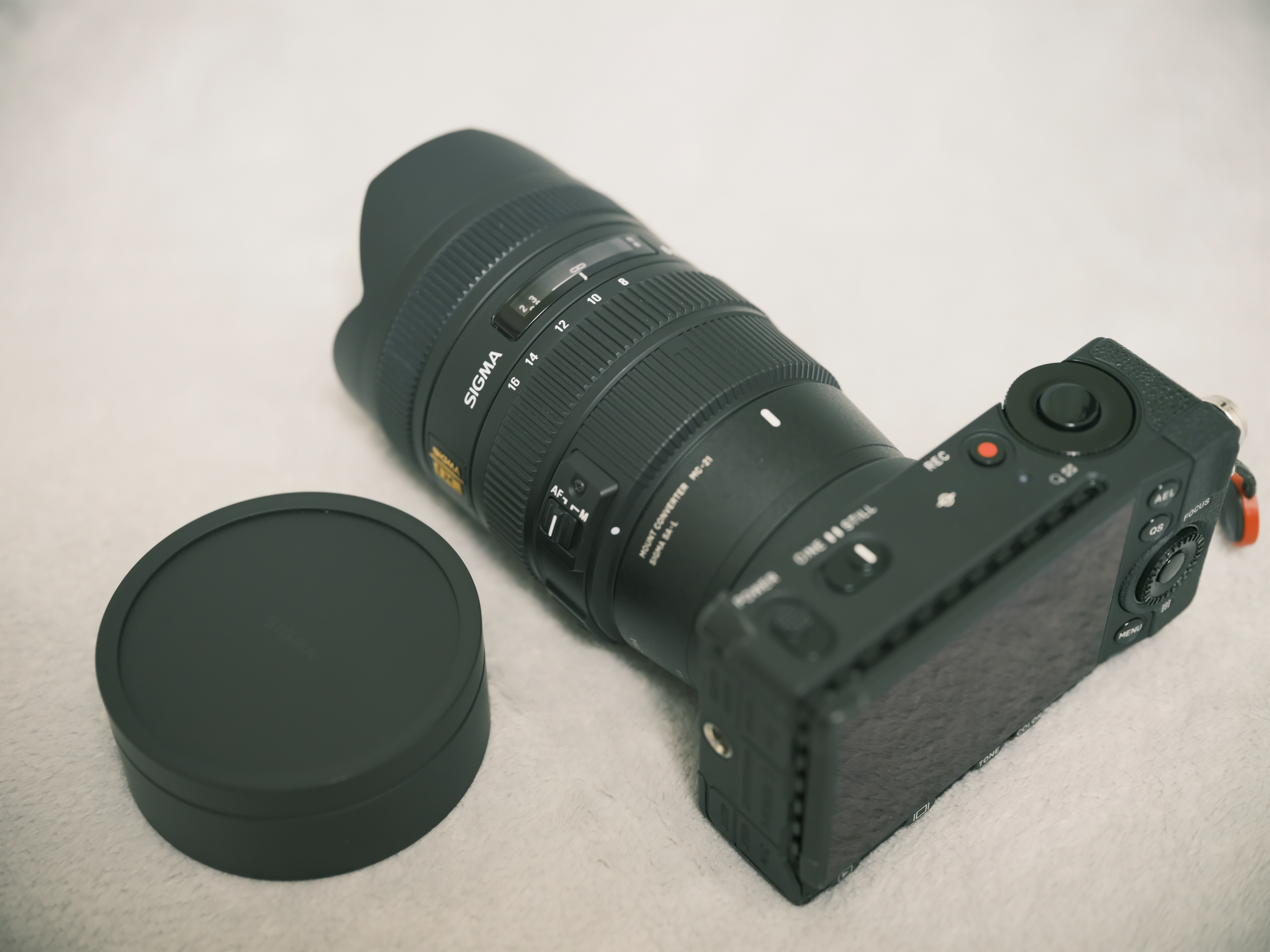 レビュー】APS-C最広角ズーム 8-16mm F4.5-5.6 DC HSM をSIGMA fpで