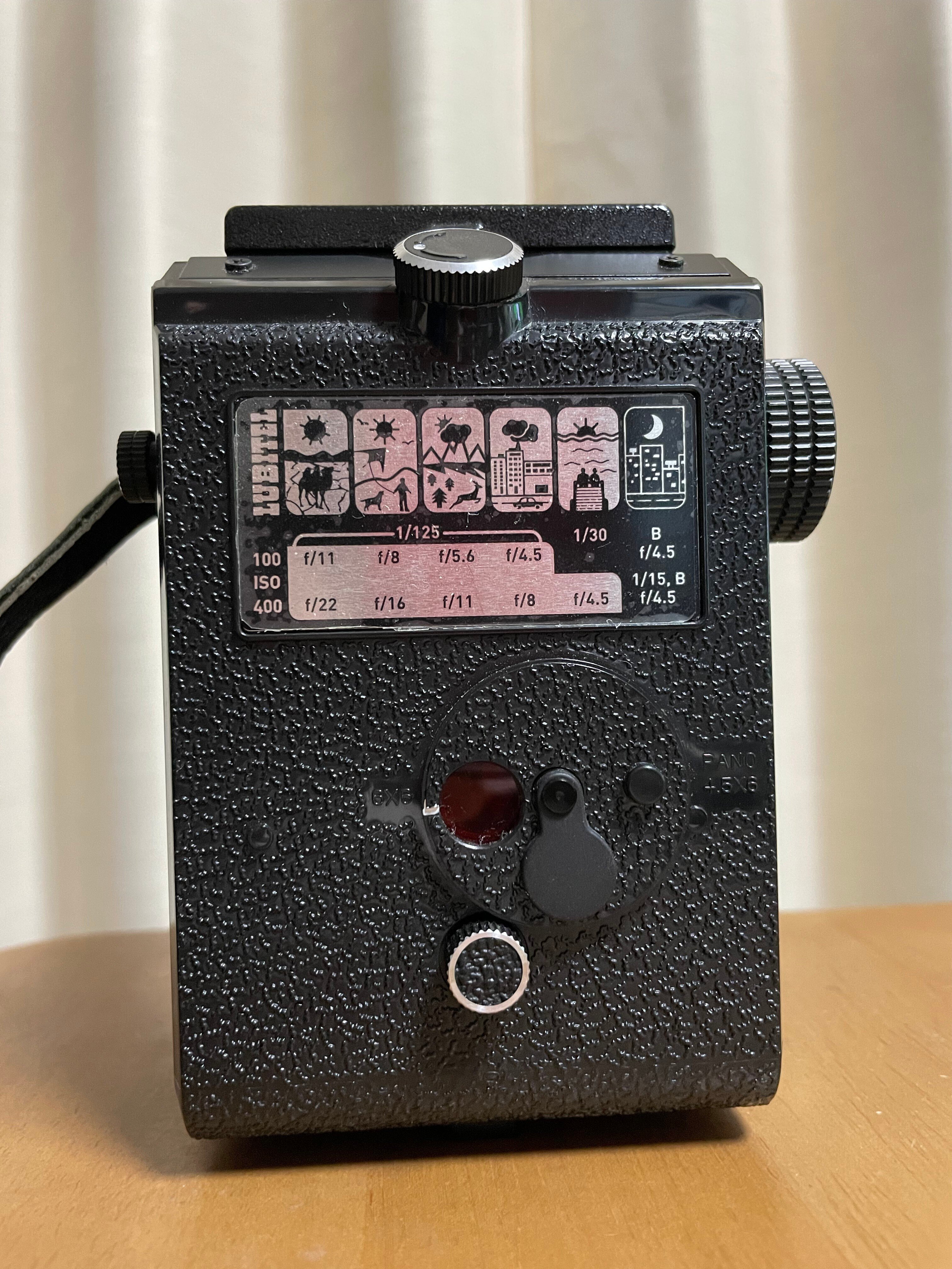 二眼レフカメラの楽しみ Lomo Lubitel 166+｜nono