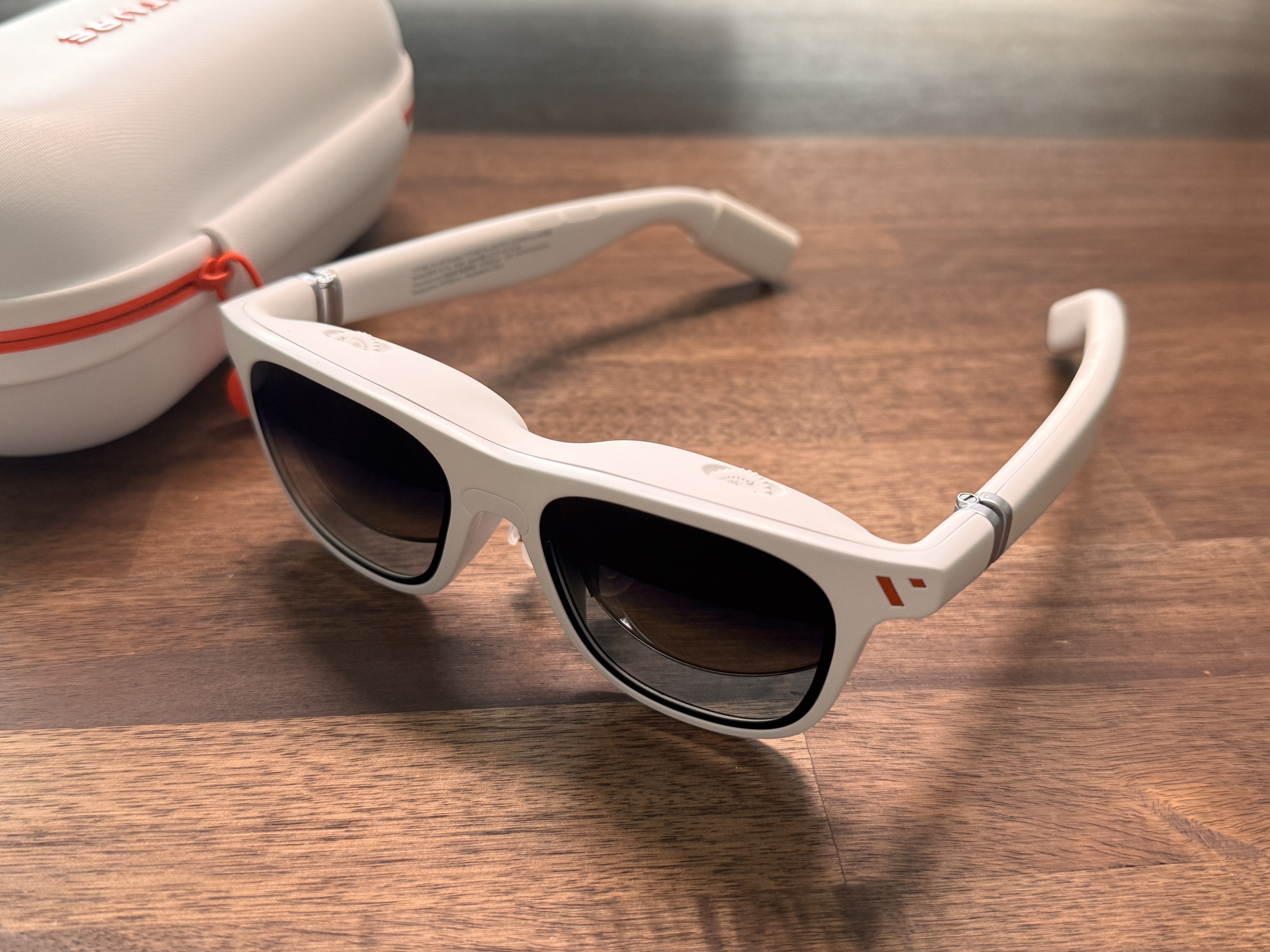 VITURE Pro XRグラス徹底レビュー！ポータブル映画館の魅力と実力を