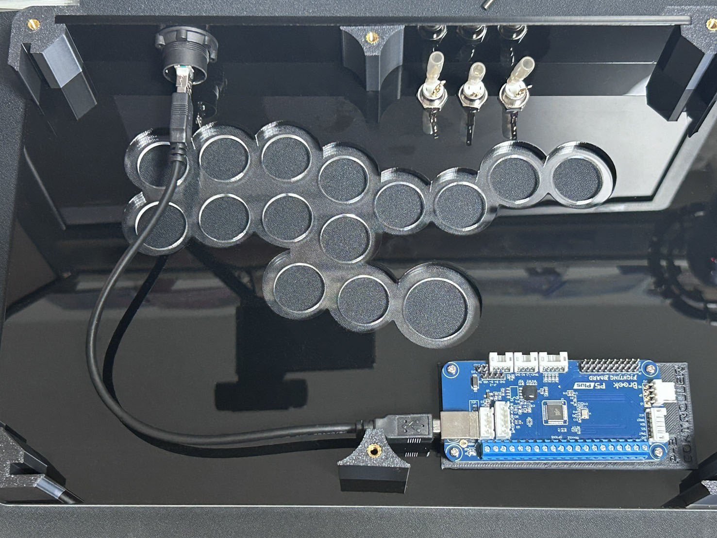 BROOK基板の配線方法【PS/オフ対戦に最適！】｜ぴくるす@アケコン工房