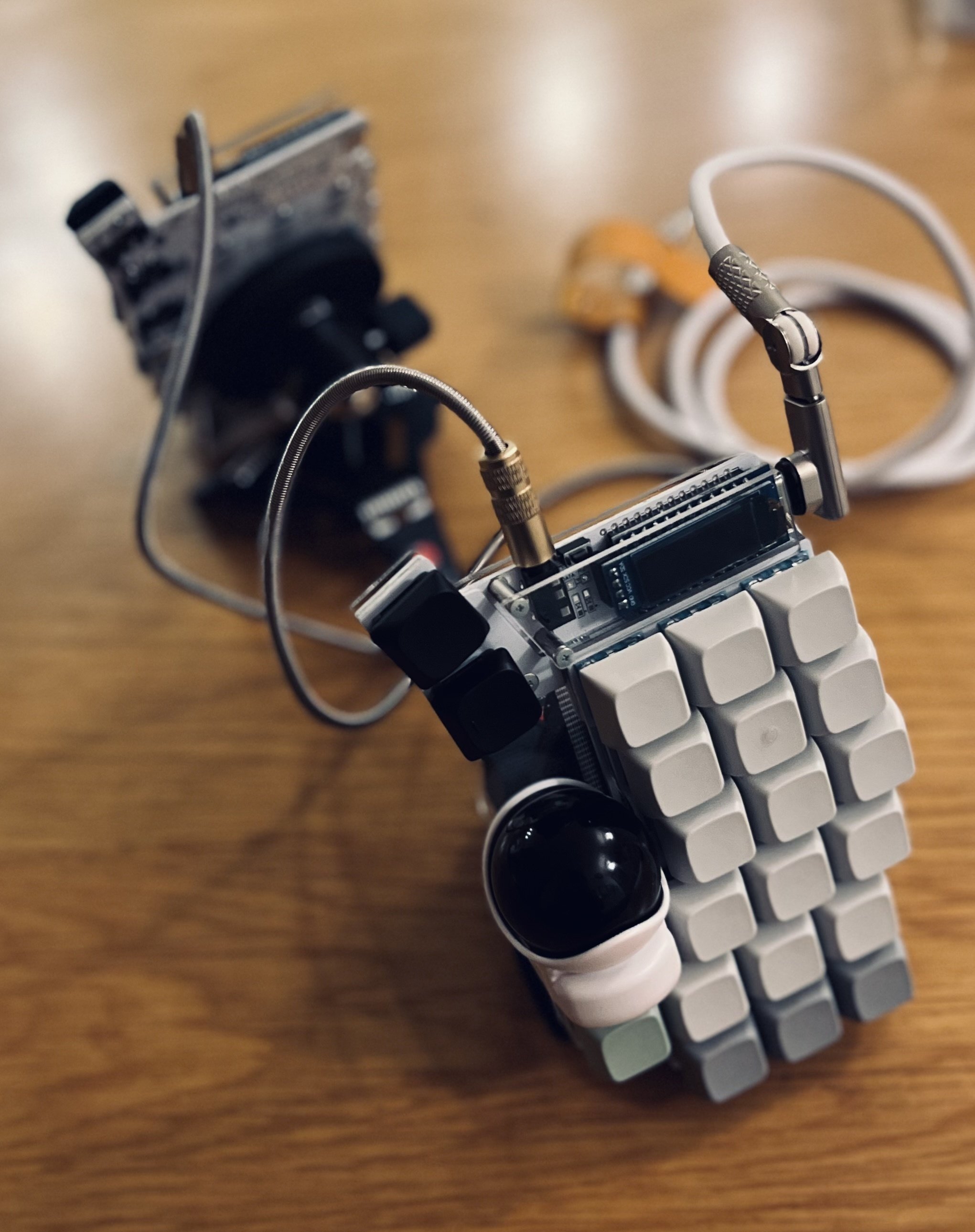 Shirogane Lab Keyball44 未開封 キット Shirogane Lab Keyball44 未