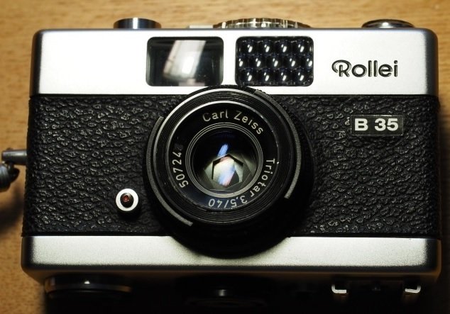 レンズ沼の歩き方」Contax Tessar F2.8 45mm T＊ AE｜saphirinus