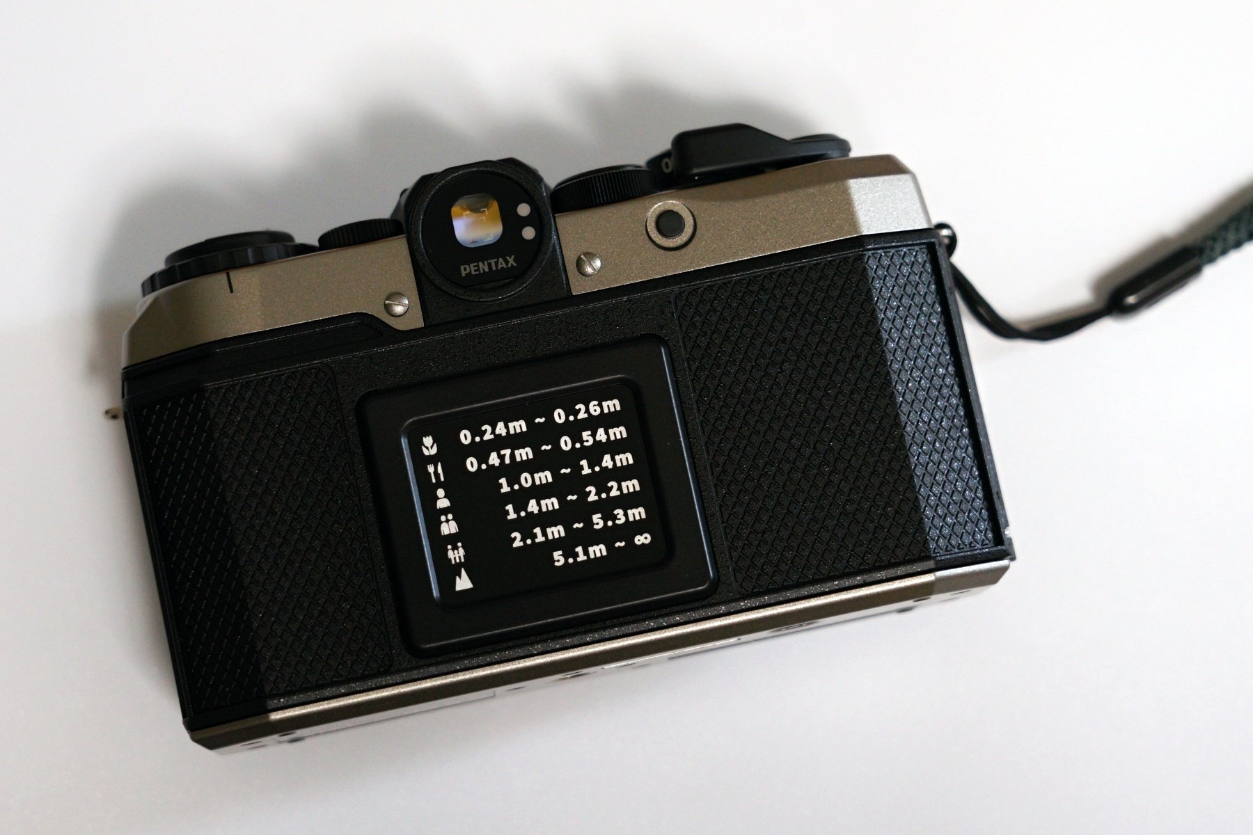 11．蘇ったフィルムカメラ PENTAX17＜カメラ＞｜神成