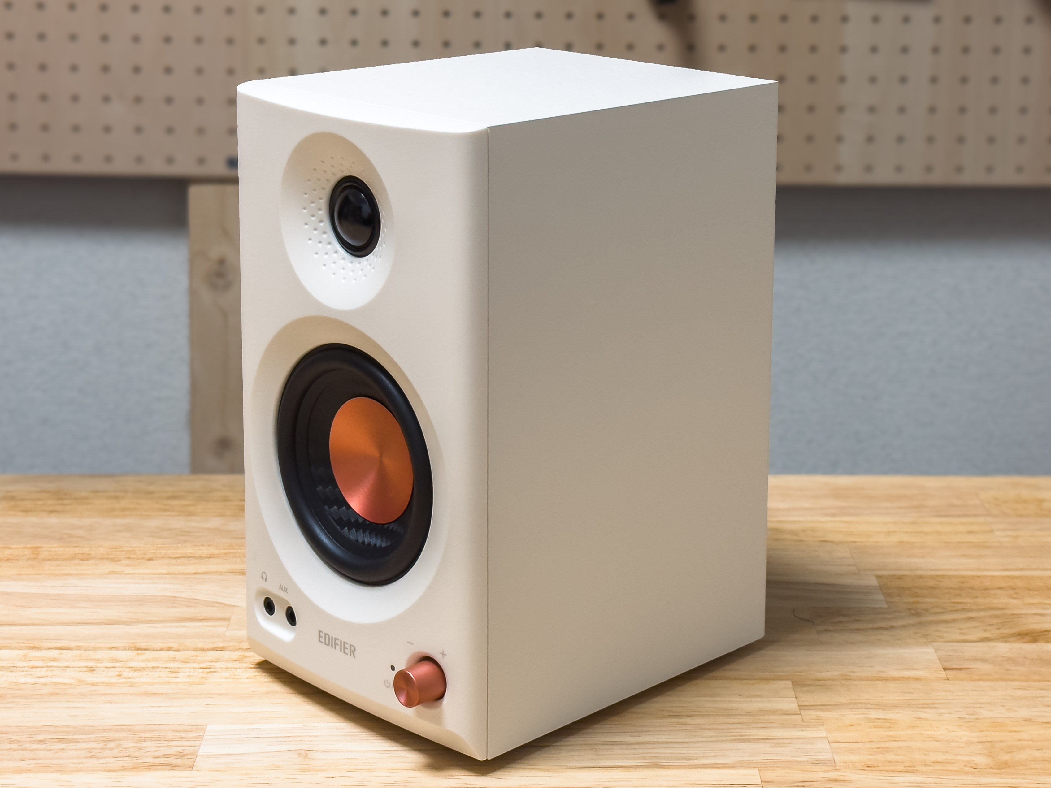 Edifier MR3 レビュー｜約1.5万円でもかなりの満足度！アプリで