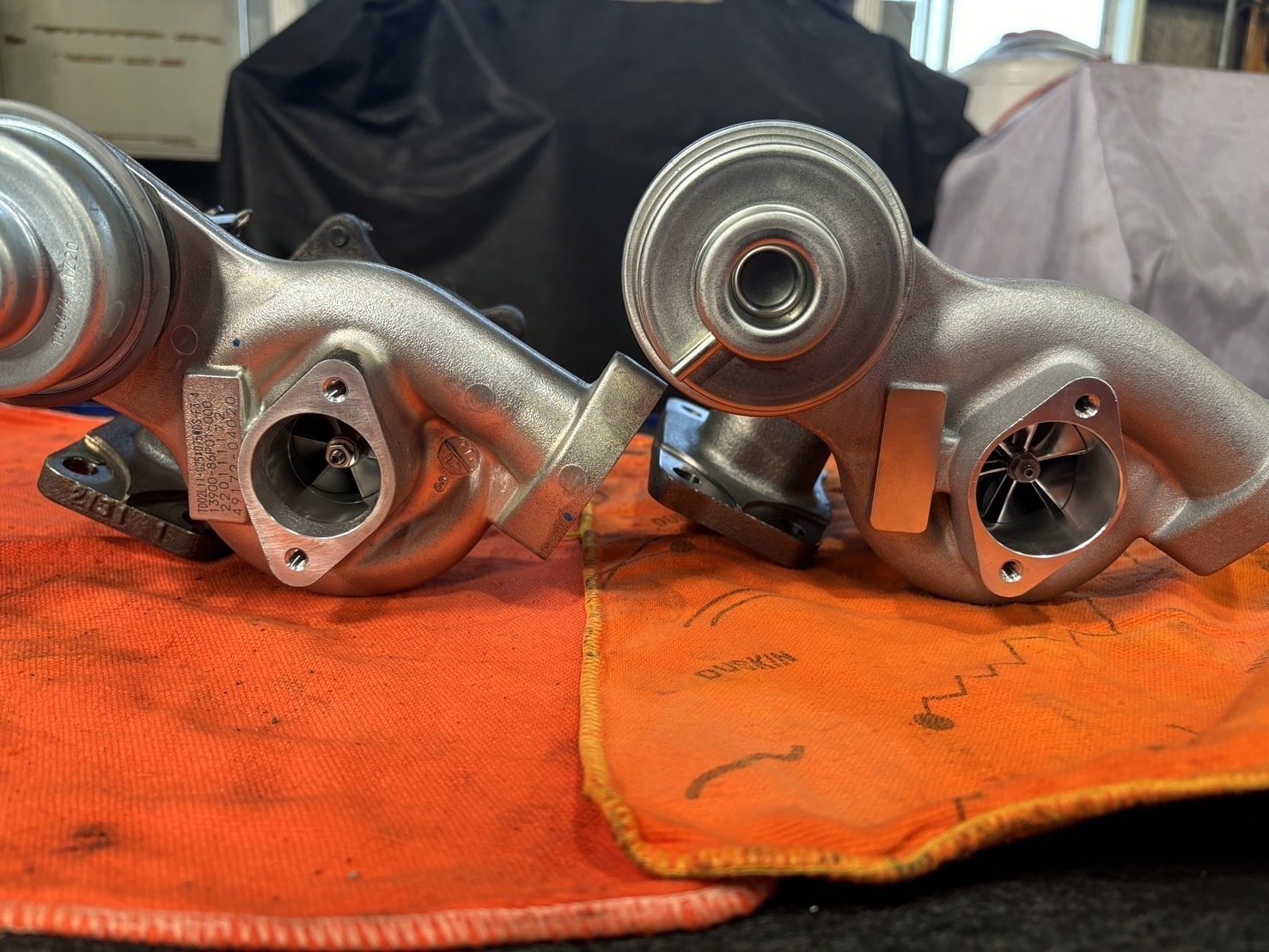 本日さえも無料記事！ZC33S スイフトスポーツがファイナルエディション