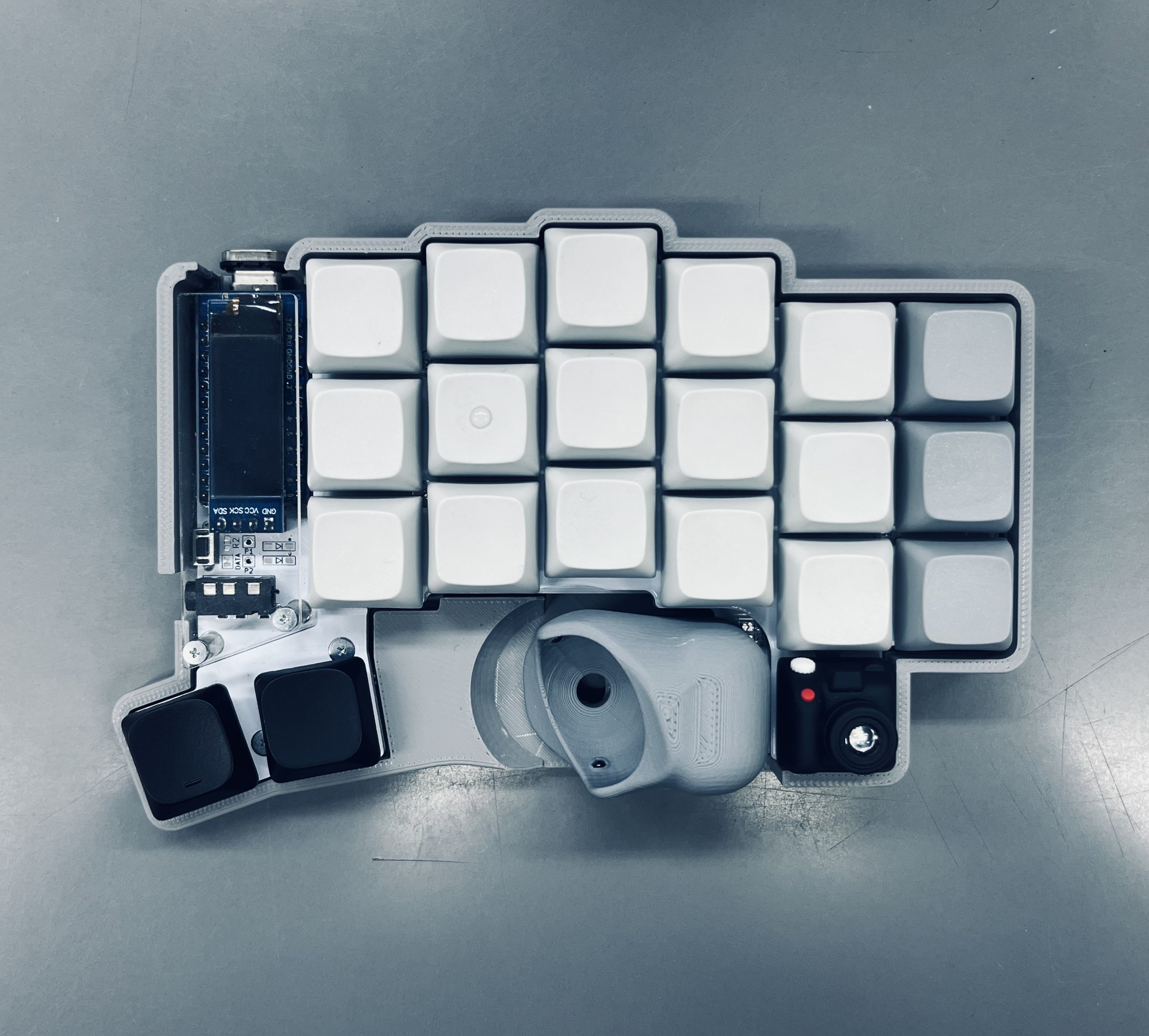 Keyball44｜25mmトラックボールの使用感（POM・PTFE・ボナンザ