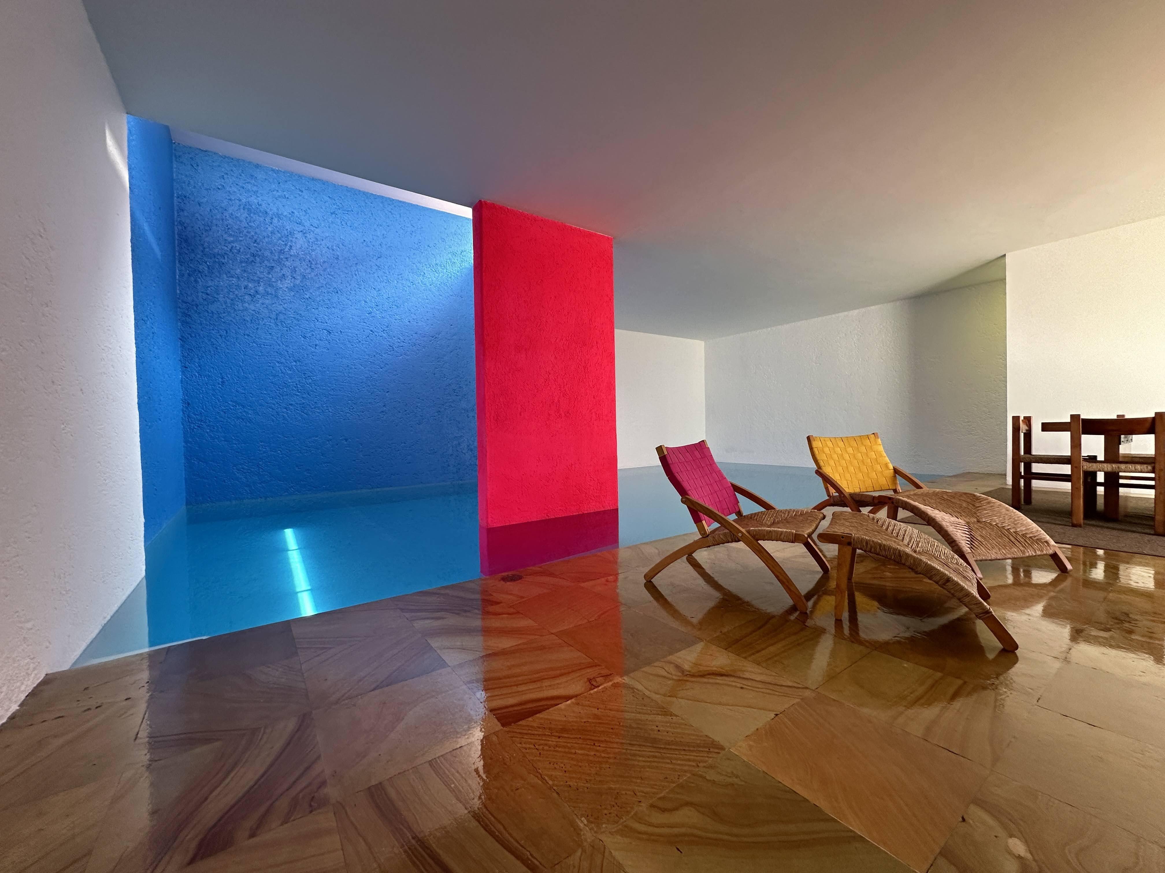 🇲🇽ルイスバラガン建築を見るぞ。メキシコぼっち旅行(2)｜niccy