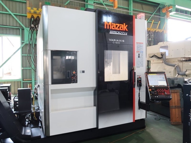 ヤマザキマザック 5軸制御マシニングセンター VARIAXIS C-600