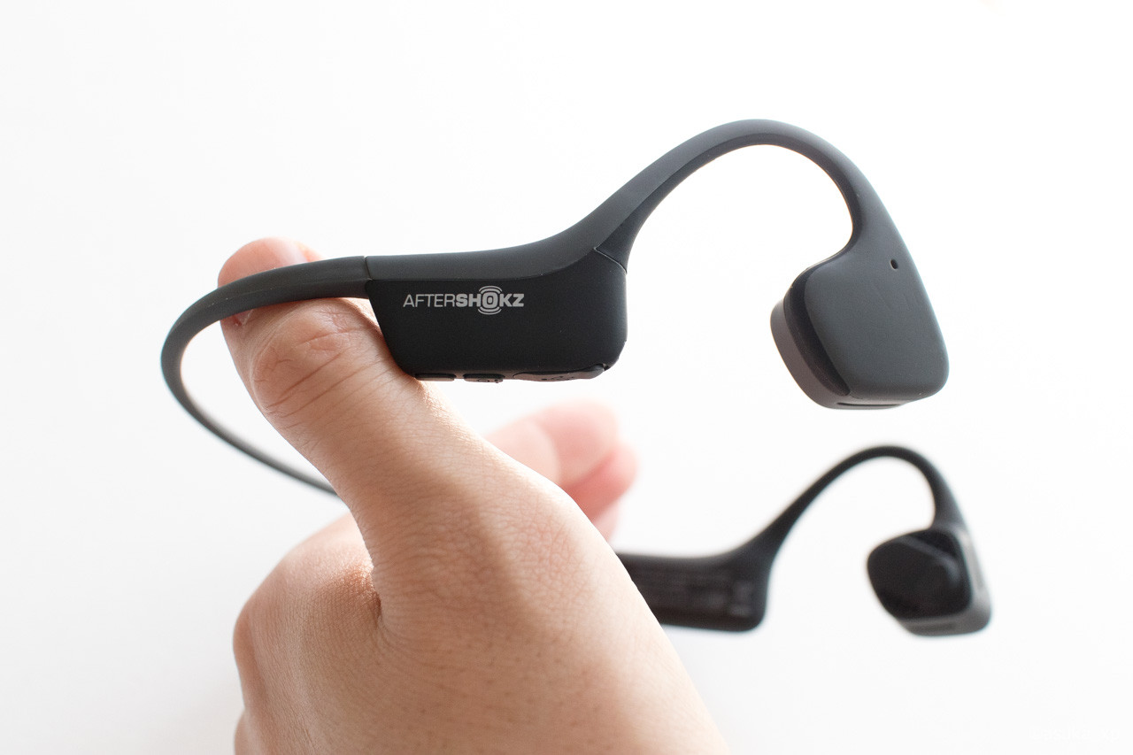 レビュー] 骨伝導ワイヤレスヘッドホン「AfterShokz TREKZ AIR」、音