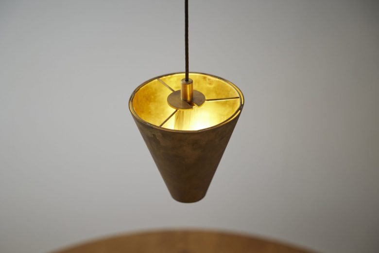 天井を明るくするペンダントライト|HOUSAI|藤原・室 建築設計事務所