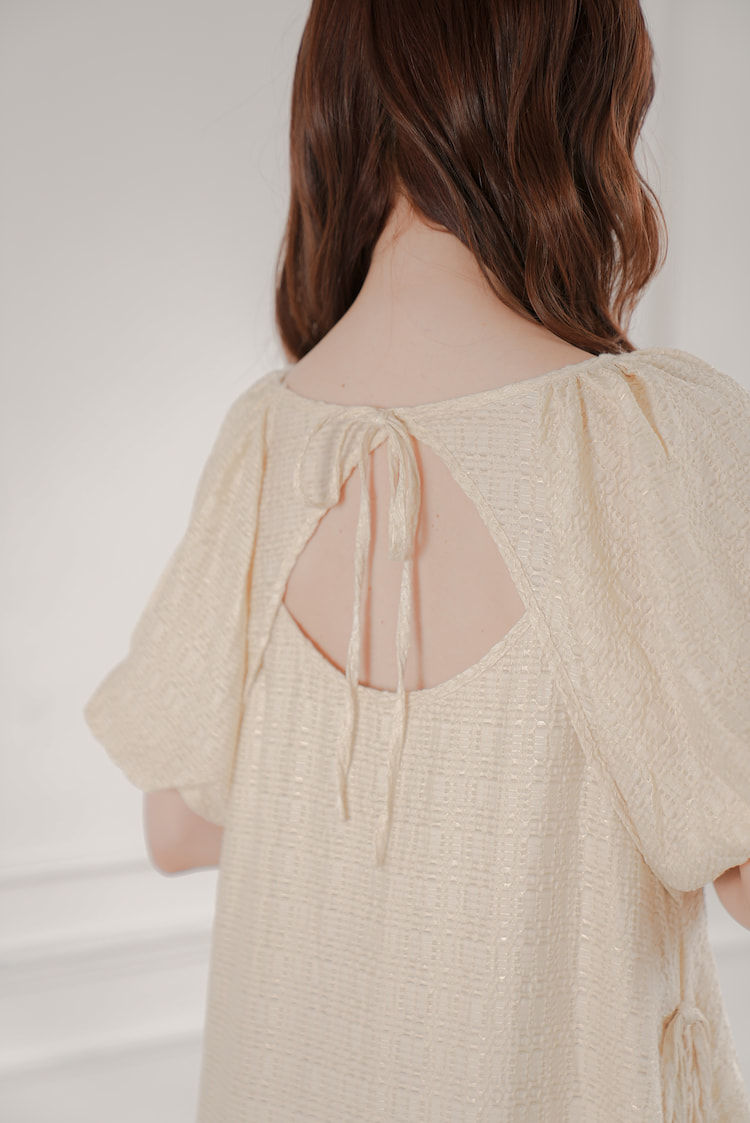 APRILY / パフスリーブフレアワンピース