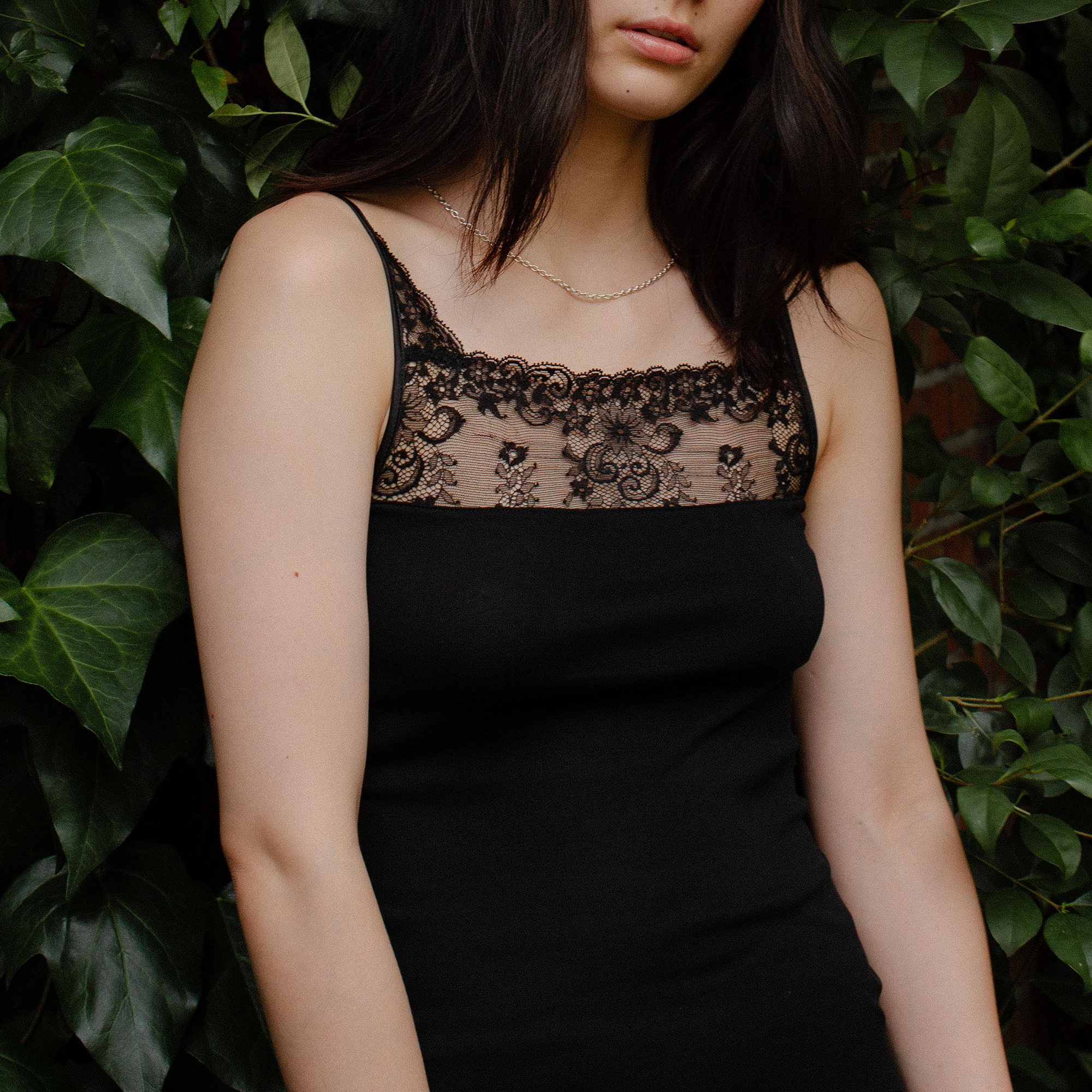 フロントレースキャミソール